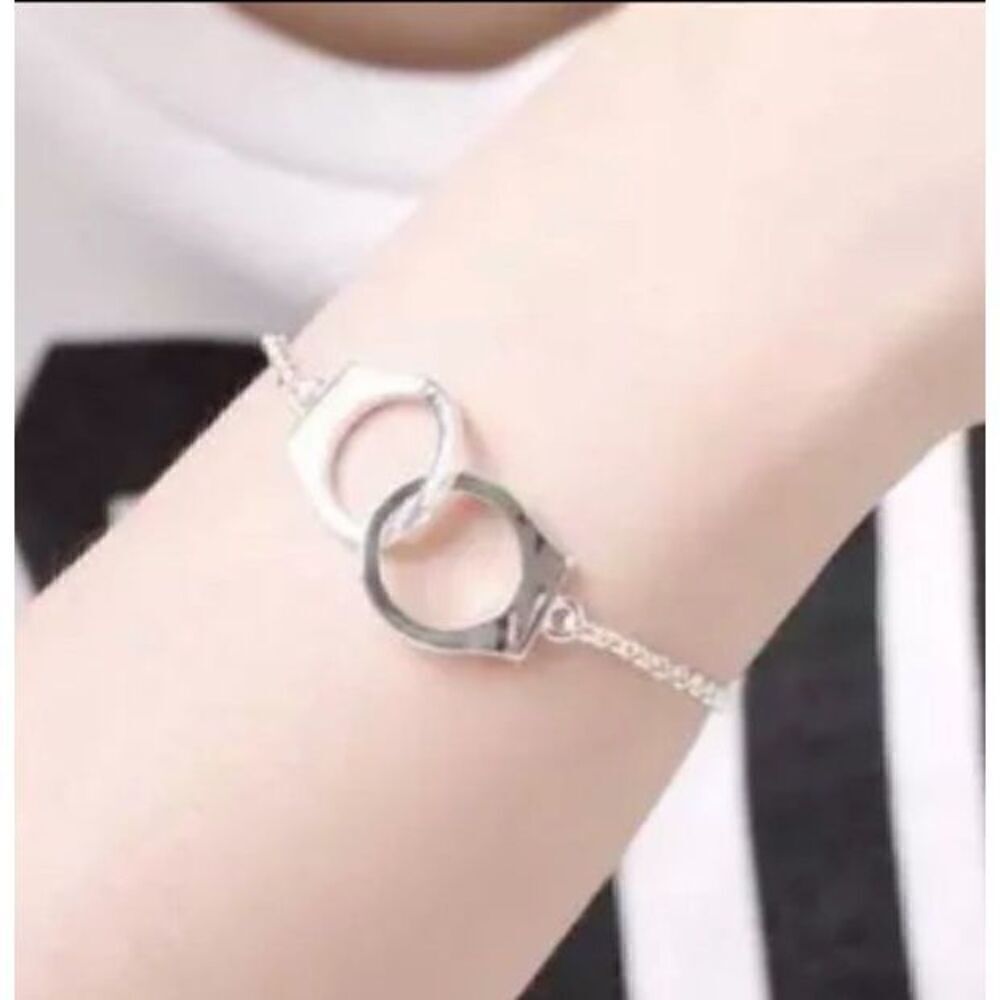 The Cuff Me Bracelet 925 unisex 8” bracelet